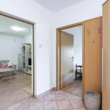 17562a Apartamento Buzet